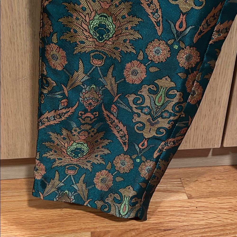 Maeve Anthropologie Brocade print ankle pants - Picture 2 of 9